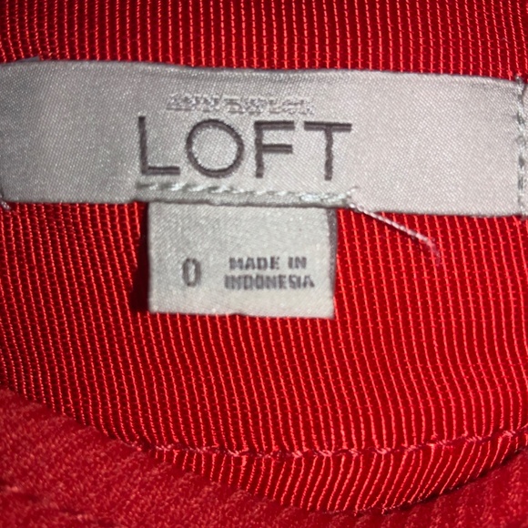 Loft inverted front pleat mini skirt Sz 0 lined - Picture 3 of 4